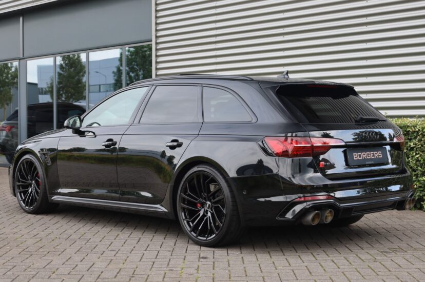 Audi RS4 Avant