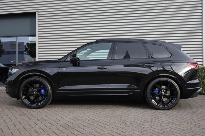 Volkswagen Touareg R