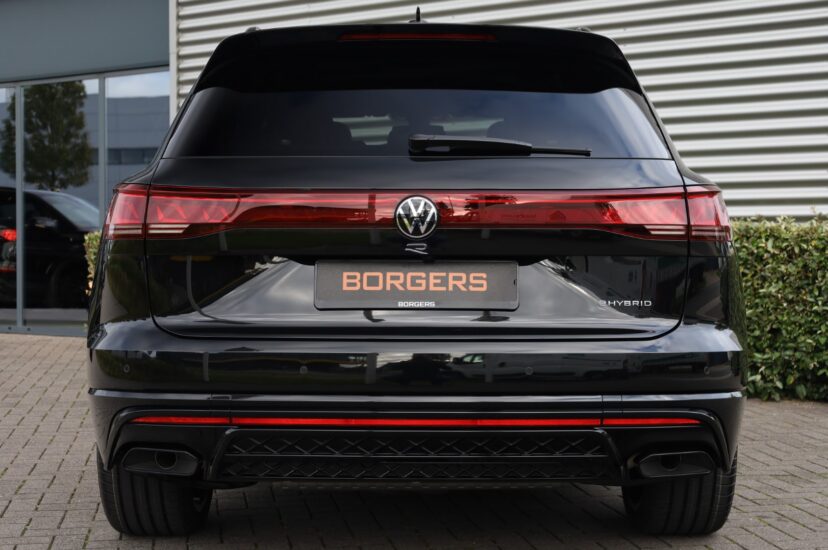 Volkswagen Touareg R