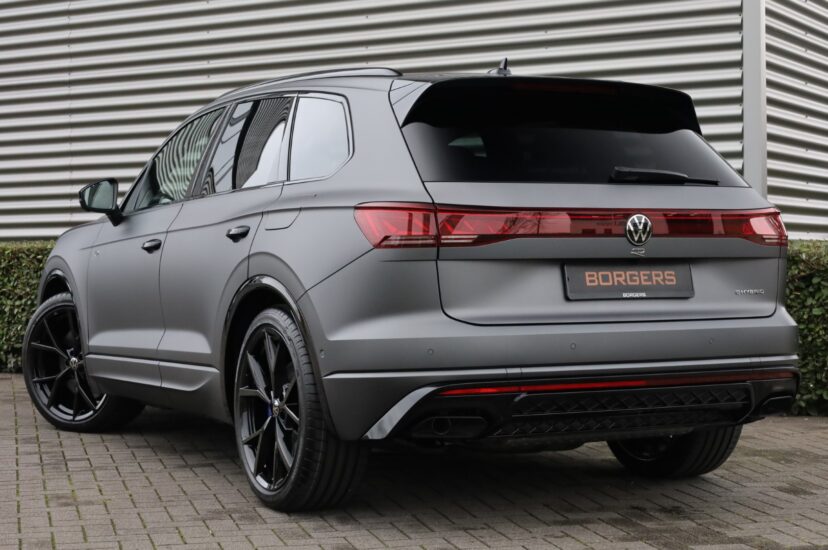 Volkswagen Touareg R