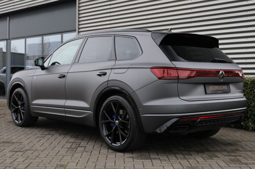 Volkswagen Touareg R